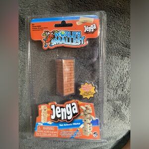 BNIB World's Smallest JENGA Game (really works)